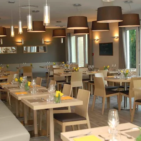 Kyriad Valence Nord 3* Бург-ле-Валанс