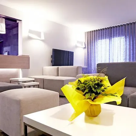 Kyriad Valence Nord 3*