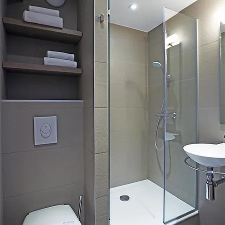 Kyriad Valence Nord Hotel
